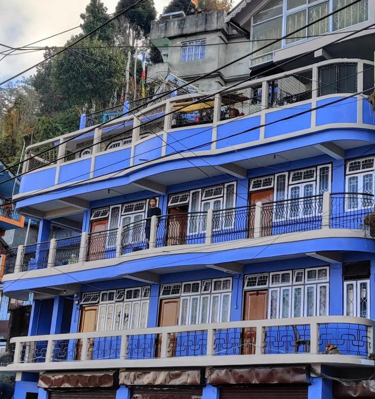 דרג'ילינג West Point Backpackers Hostel מראה חיצוני תמונה