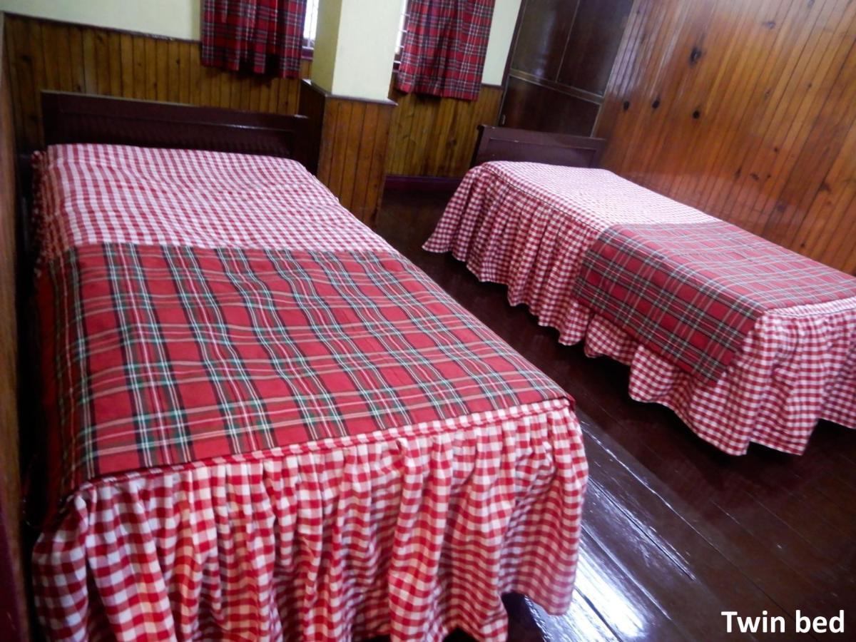 דרג'ילינג West Point Backpackers Hostel מראה חיצוני תמונה
